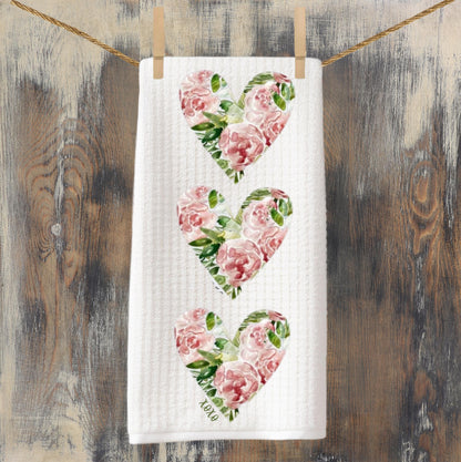 Rose Heart Tea Towel: Shabby Chic Valentine's Kitchen Decor