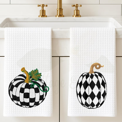 Personalized Emerald Green and White Checkered Pumpkin Tea Towel Set