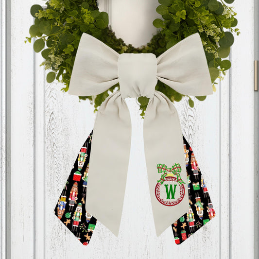 Embroidered Christmas Wreath Sash