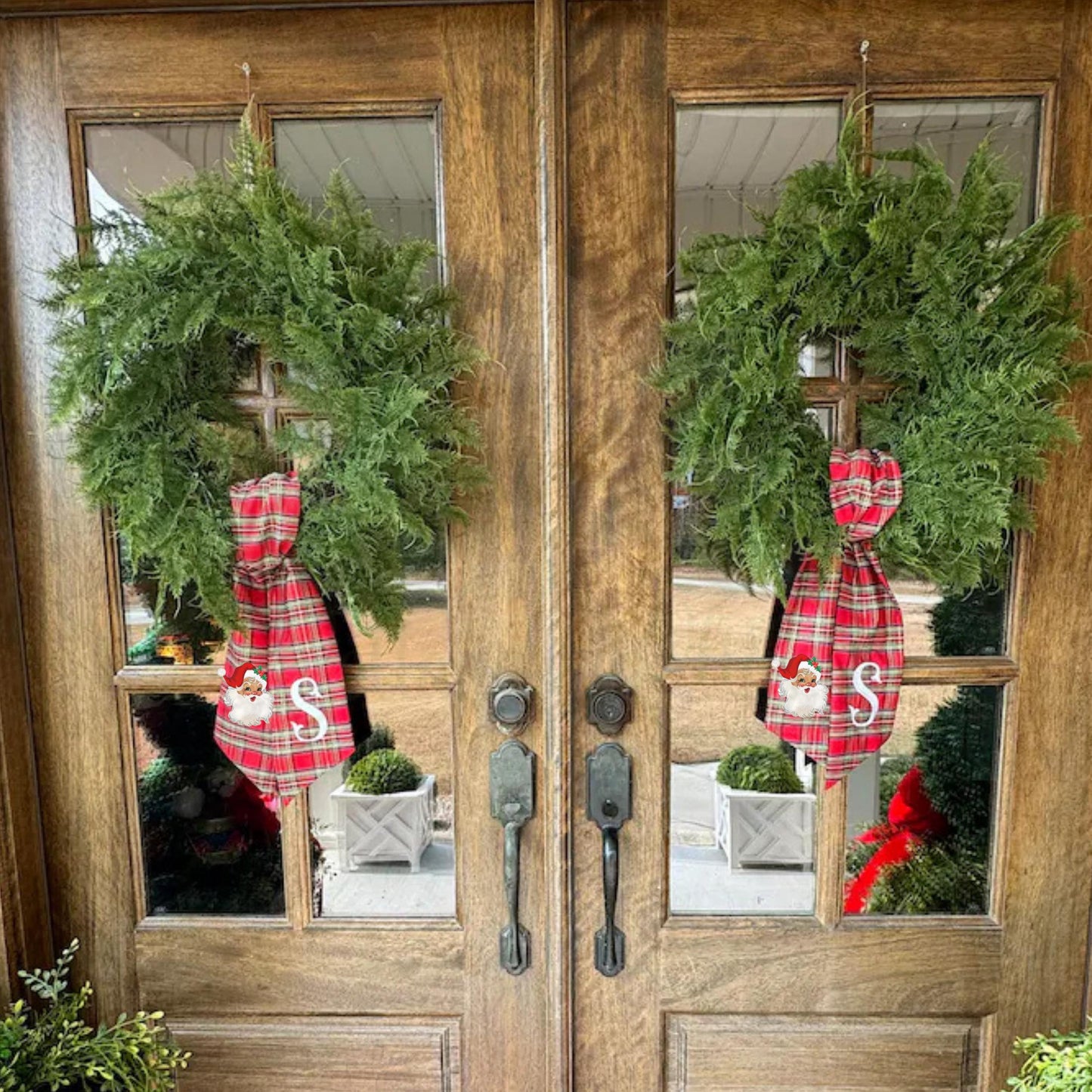 Vintage Santa Claus Embroidered Christmas Farmhouse Wreath Sash: Holiday Door Hanger