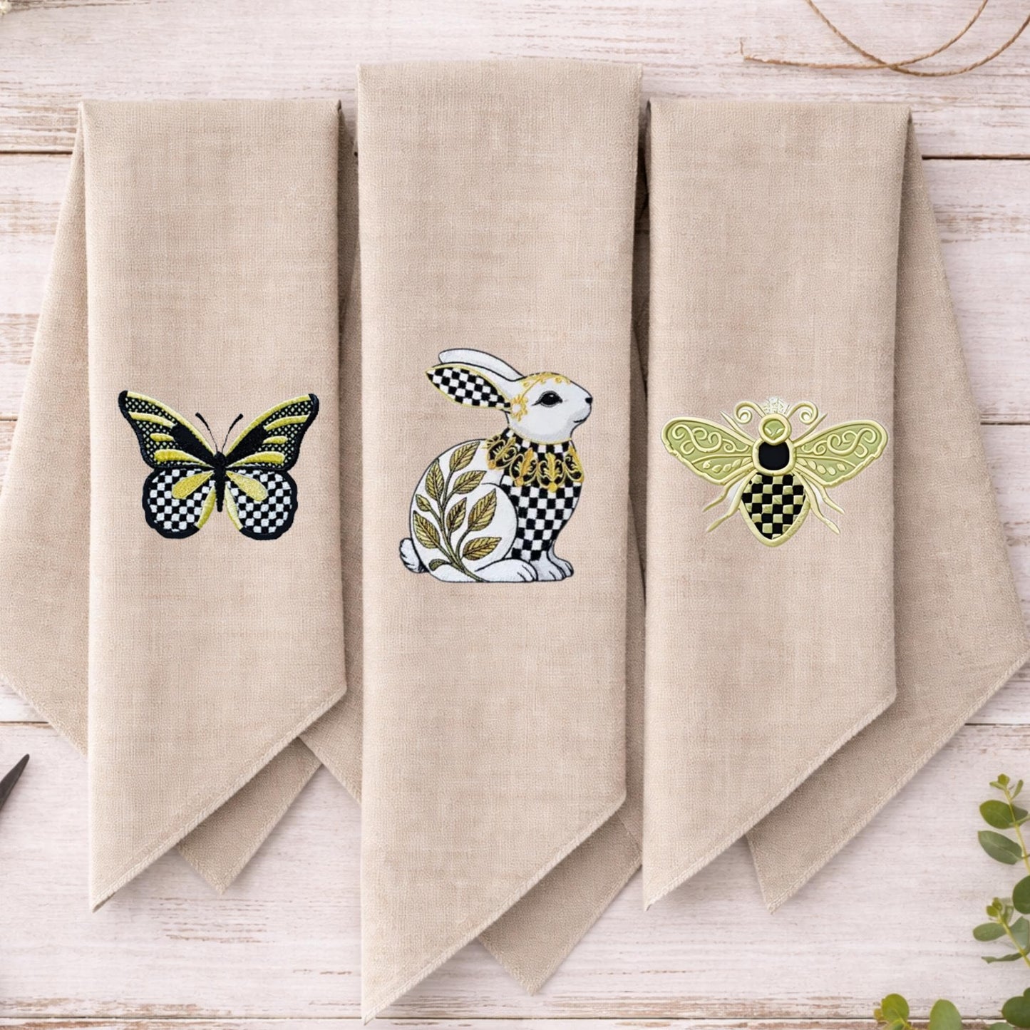 Black & White Check Bee Tea Towel - Courtly Check Inspired Design