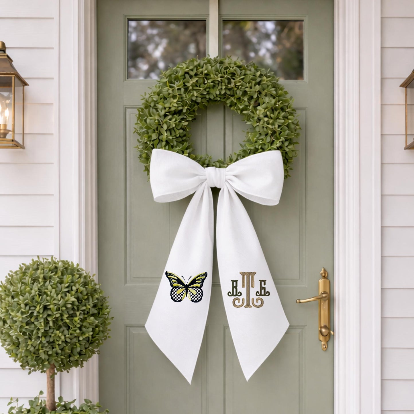 Black and White Check Embroidered Spring Wreath Sash